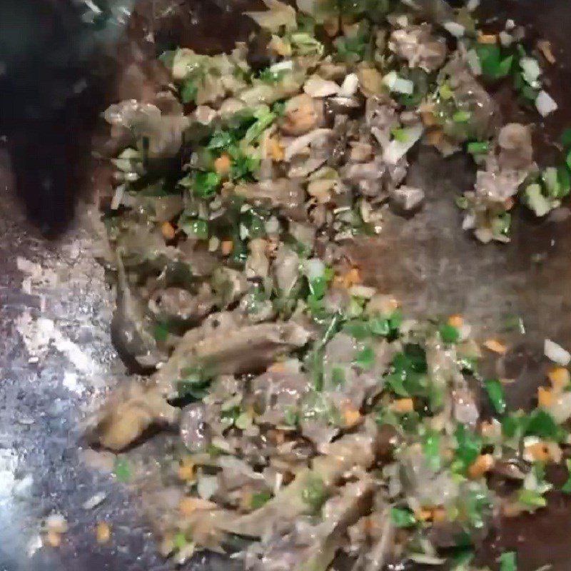 Step 5 Stir-fried Pigeon Stir-fried Pigeon with Vermicelli