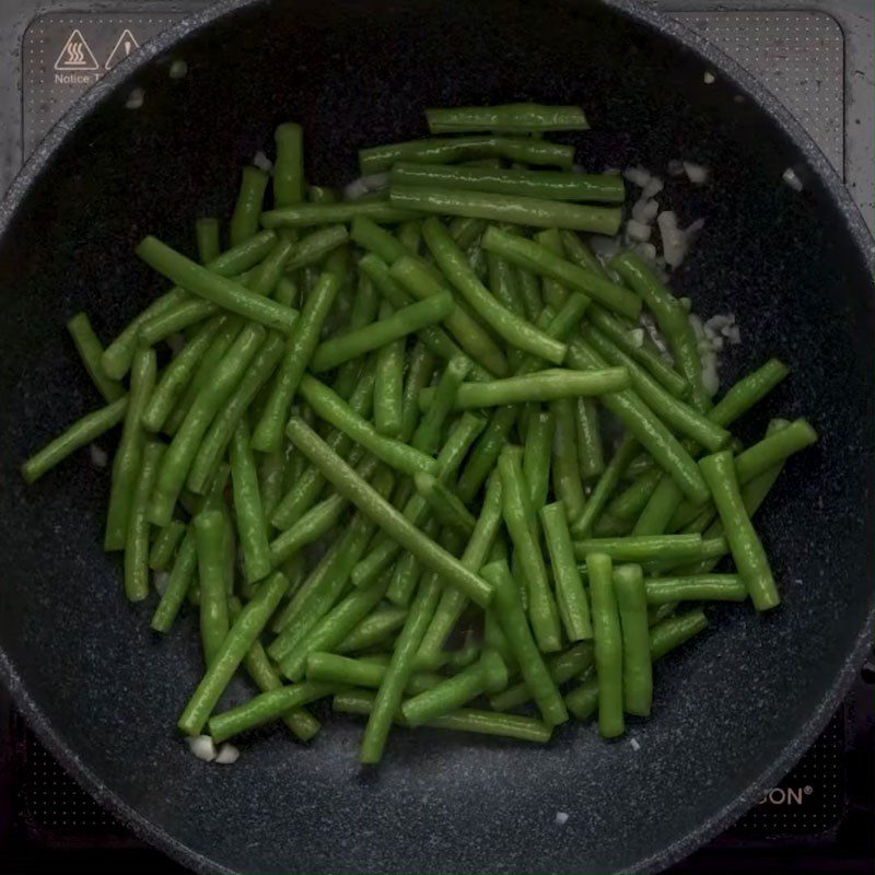 Step 2 Stir-fried green beans and tomatoes Stir-fried green beans with tomatoes