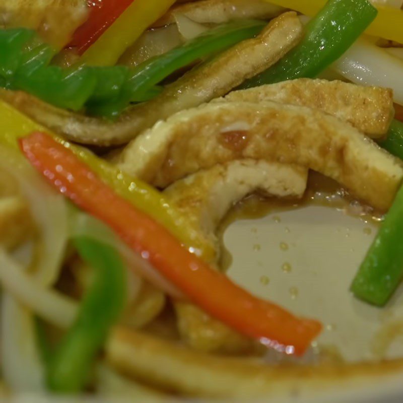 Step 3 Stir-fry tofu with vegetables Stir-fried tofu with vegetables