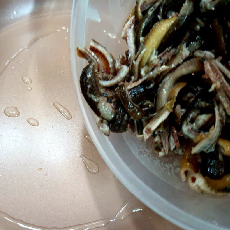 Step 3 Stir-fried eel Eel porridge Nghe An
