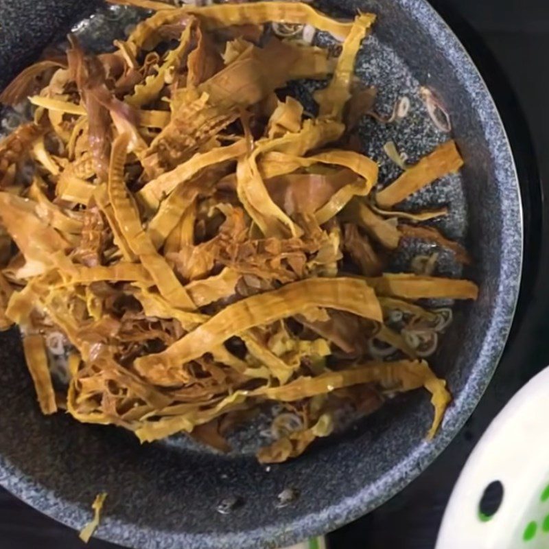 Step 3 Stir-fried Bamboo Shoots Bamboo Shoot Chicken