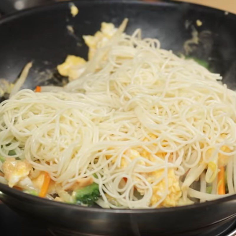 Step 4 Stir-fried noodles with vegetables Mixed vegetable somen noodles