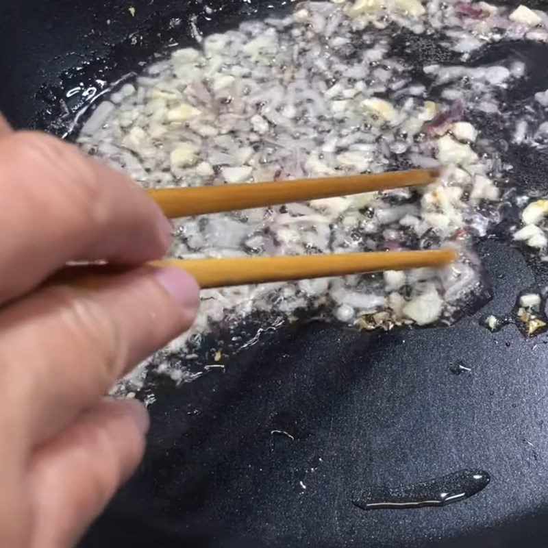 Step 2 Stir-fry meat Mackerel fish sauce with pork belly