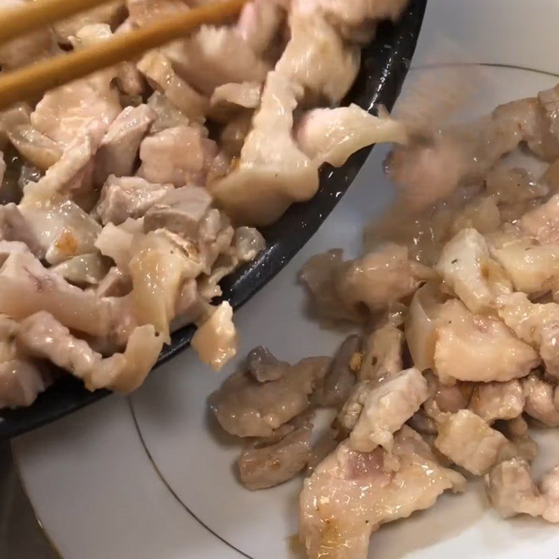 Step 2 Stir-fry meat Mackerel fish sauce with pork belly