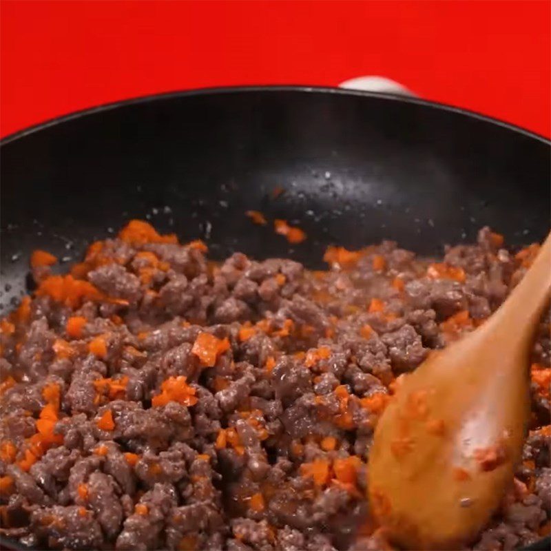 Step 2 Stir-fried beef Spicy beef Kimbap