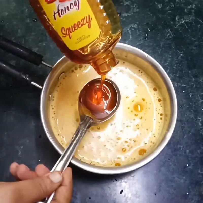 Step 2 Blend pumpkin Pumpkin juice with honey