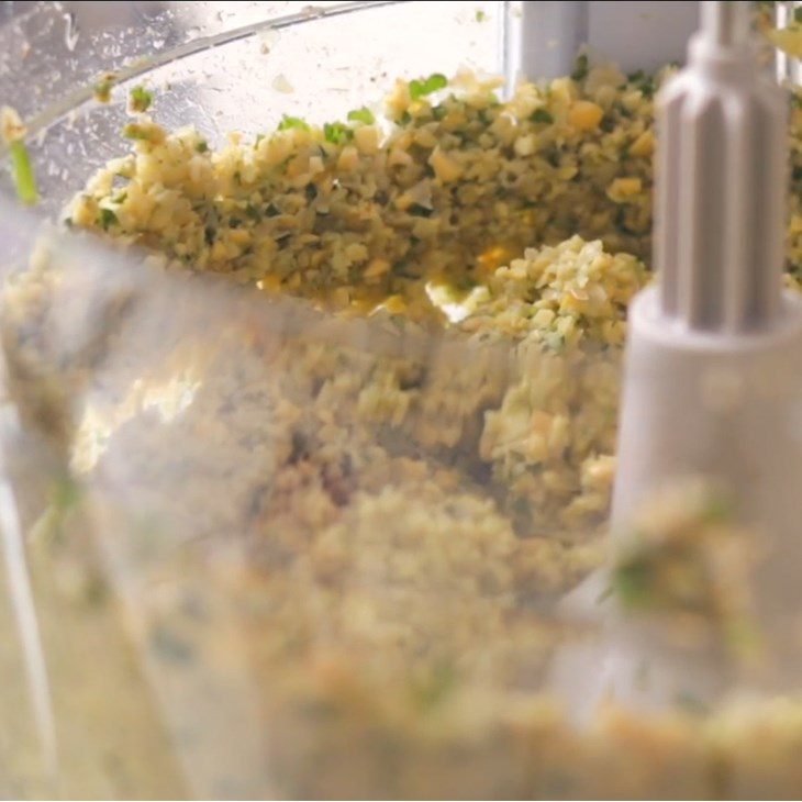 Step 2 Blend the falafel mixture​ Falafel - chickpea patties