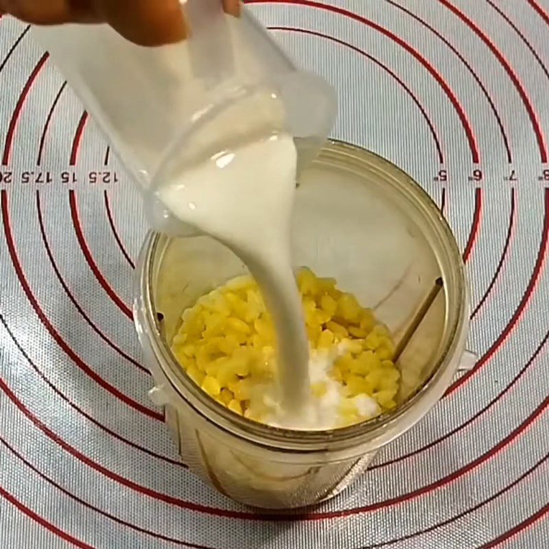 Step 2 Blend the mung bean and durian mixture for the mung bean and durian smoothie