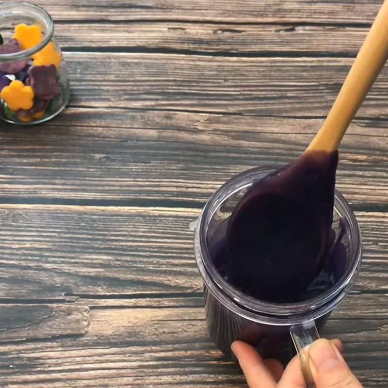 Step 2 Blend sweet potato Purple sweet potato milk