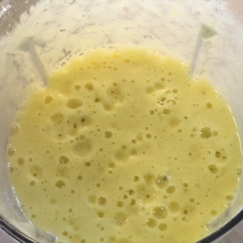 Step 2 Blend Pear and Pineapple Pear Pineapple Juice (fragrant)