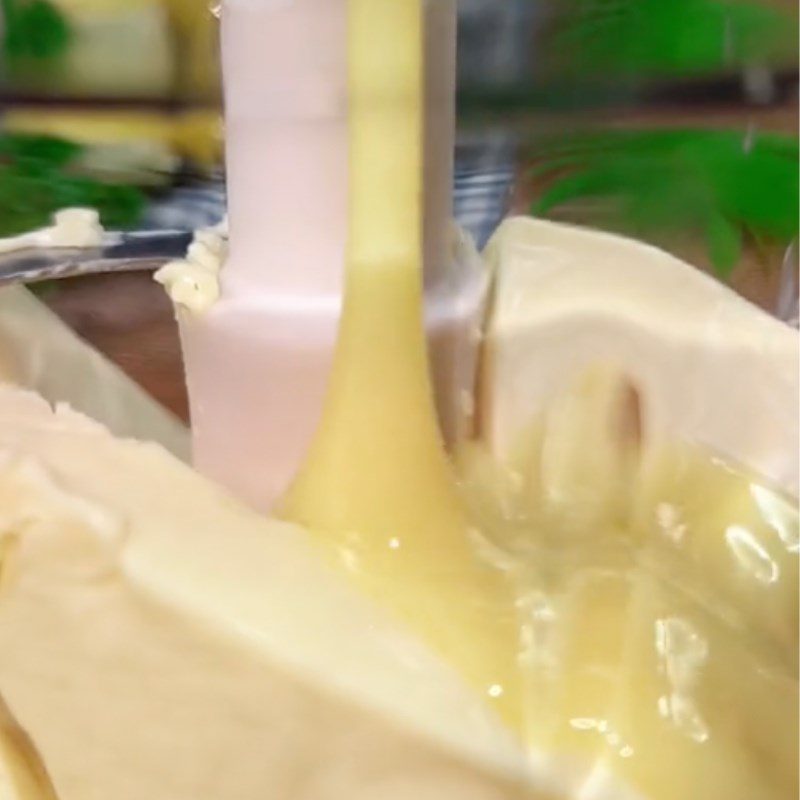 Step 1 Blend cheese with condensed milk Young Green Rice Cheese Yogurt (Recipe from the TikTok channel Vào bếp Cùng TasteVN)