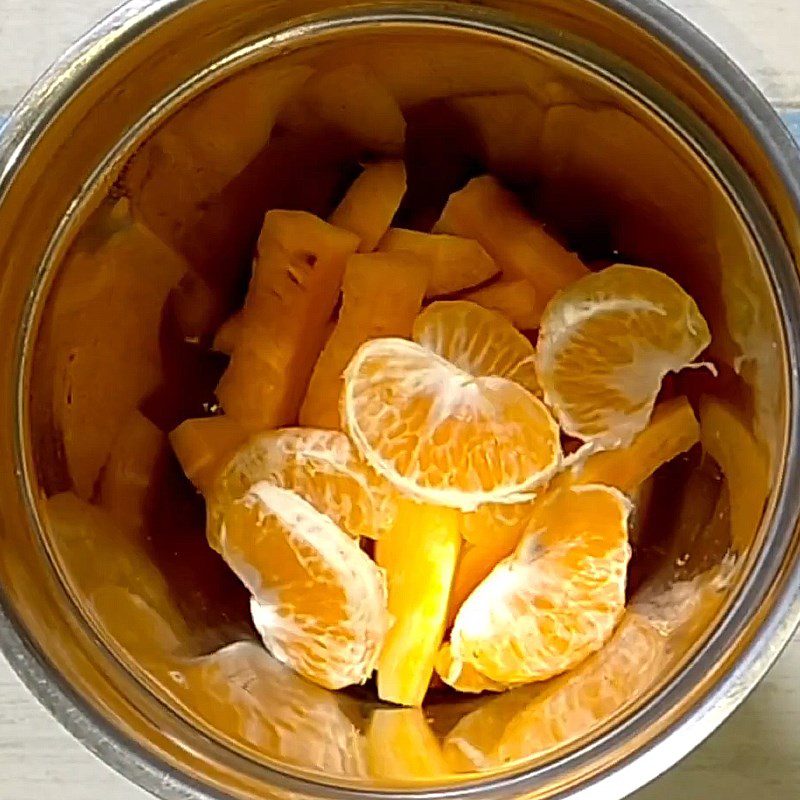 Step 2 Blend the smoothie Tomato Carrot Orange Smoothie