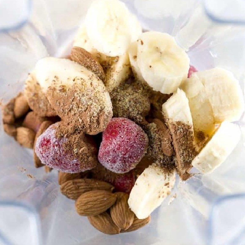 Step 2 Blend the smoothie Chocolate Strawberry Smoothie