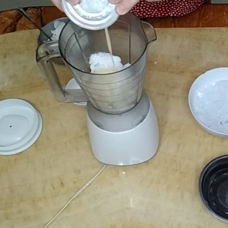 Step 2 Blend the smoothie for sáp coconut smoothie