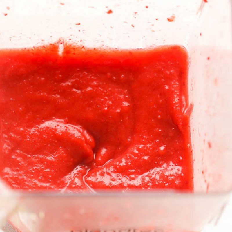 Step 2 Blend Strawberry Cream Smoothie