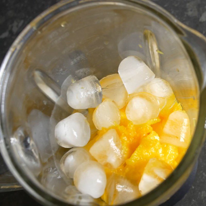 Step 2 Blend the smoothie for Mango Banana Orange Smoothie