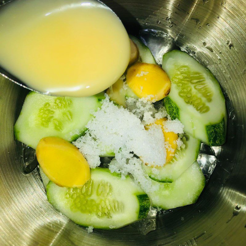 Step 2 Blend the smoothie for cucumber ginger smoothie