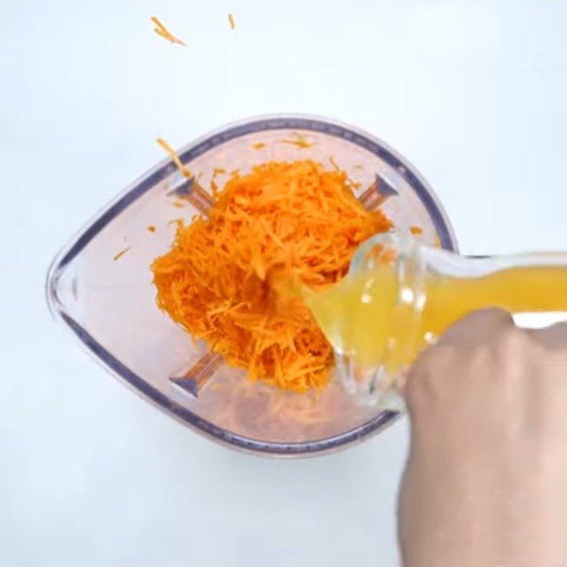 Step 2 Blend the smoothie for orange carrot mango smoothie