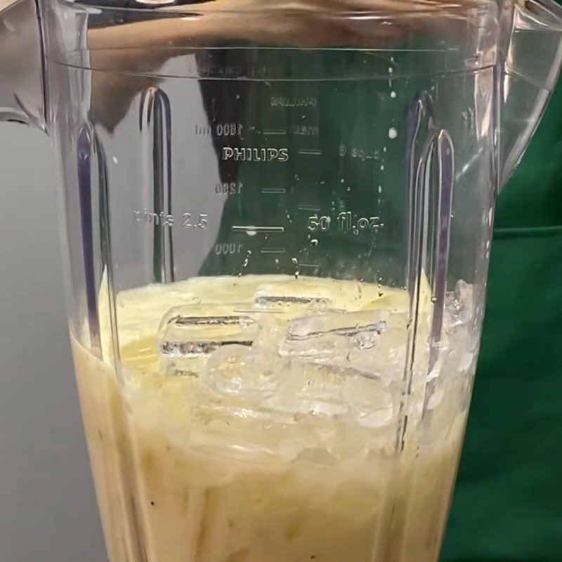 Step 2 Making a smoothie Banana Pineapple smoothie