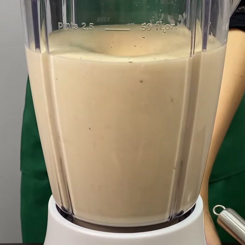 Step 2 Making a smoothie Banana Pineapple smoothie