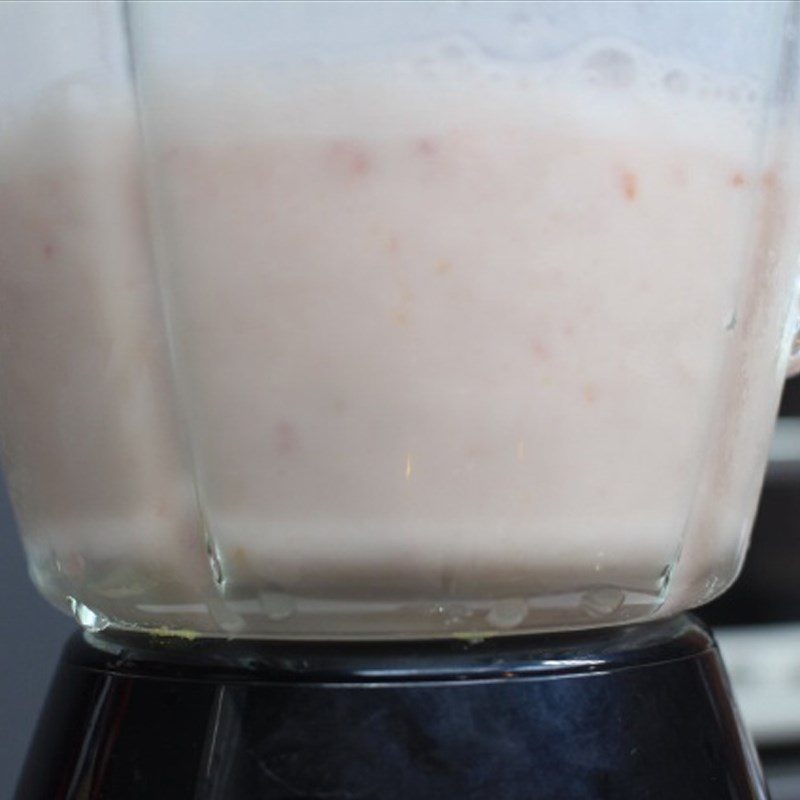 Step 2 Blend the smoothie for pear tomato smoothie