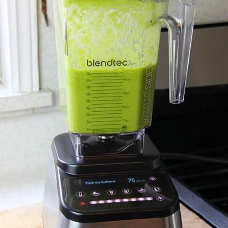 Step 2 Blend the Melon Kale Smoothie