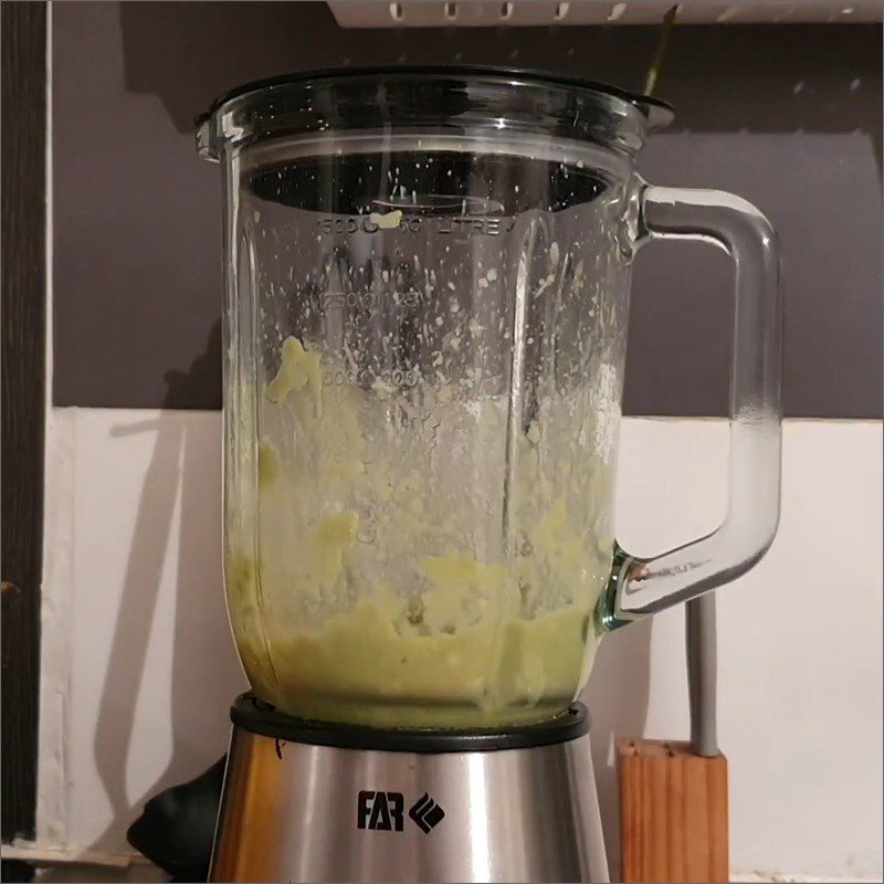 Step 2 Tomato Avocado Smoothie Tomato Avocado Smoothie