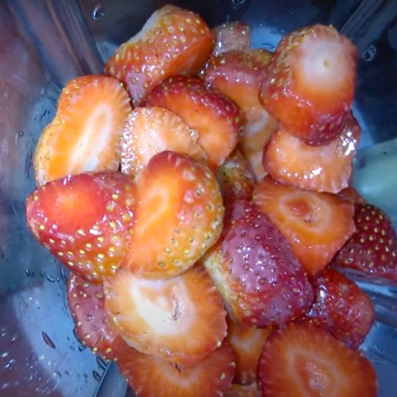 Step 2 Strawberry Cucumber Smoothie