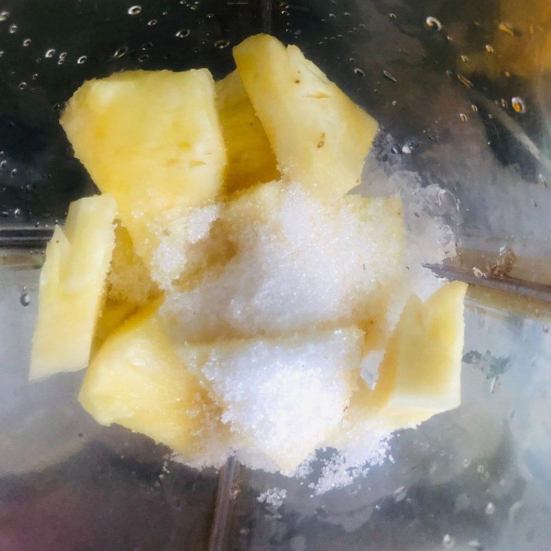 Step 2 Blend the pineapple smoothie Pineapple smoothie