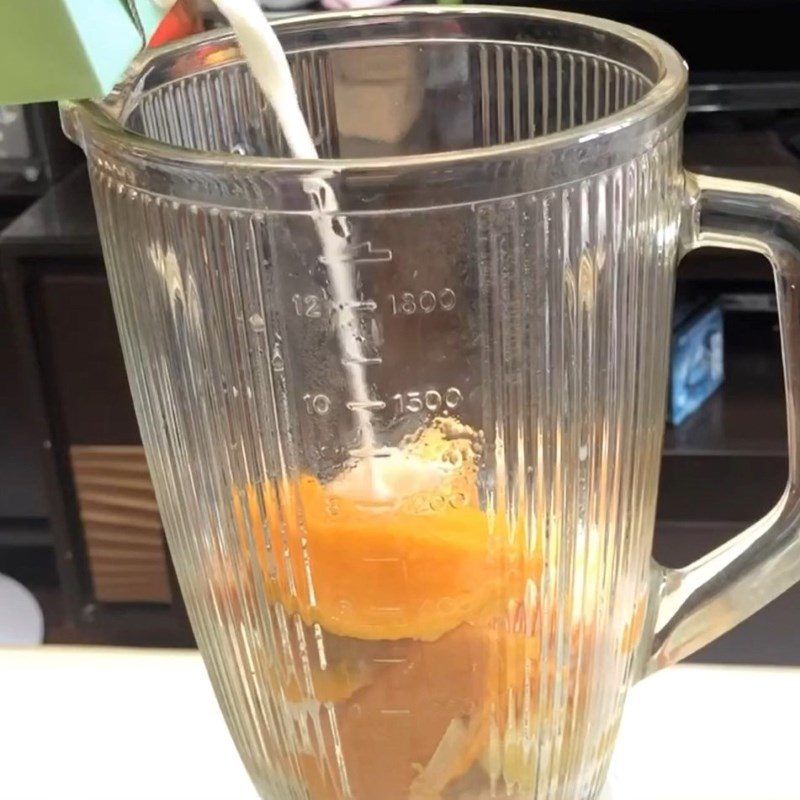 Step 2 Blend the jackfruit and mango for Jackfruit Mango Smoothie