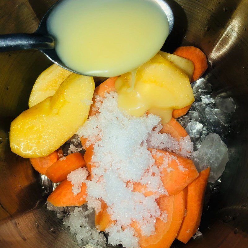 Step 2 Blend apple carrot Apple carrot smoothie