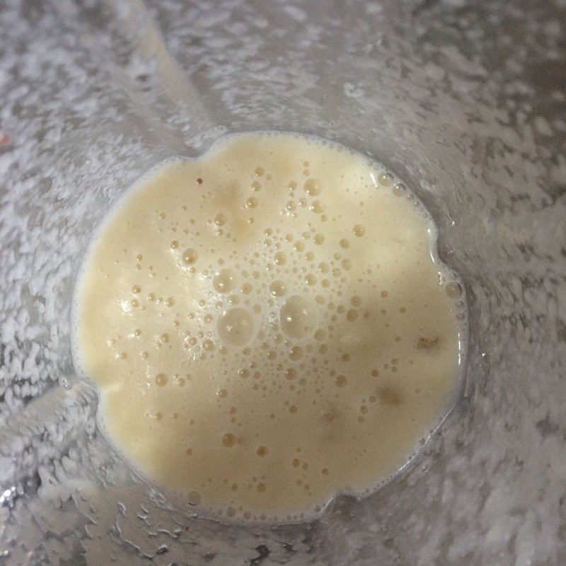 Step 2 Blend fresh apple milk smoothie Fresh apple milk smoothie
