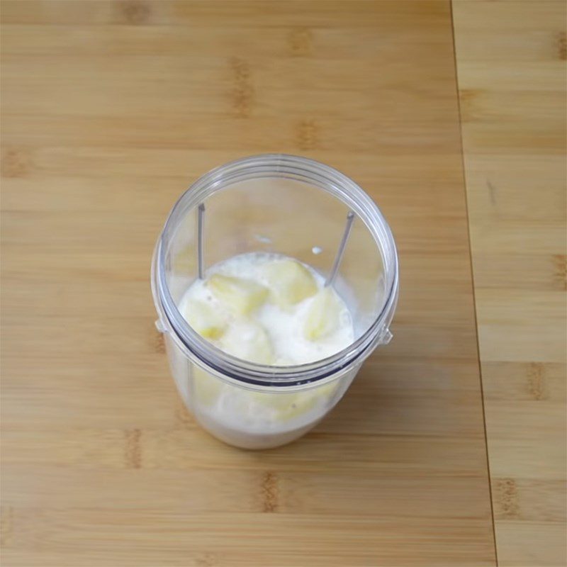 Step 2 Blend milkshake Apple milkshake