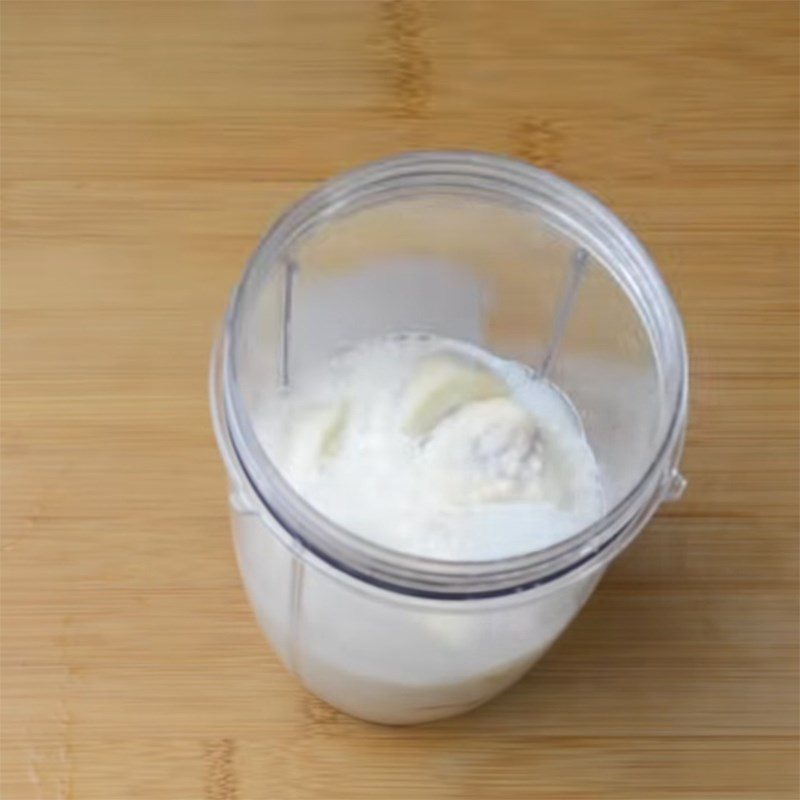 Step 2 Blend the milkshake Strawberry and banana milkshake