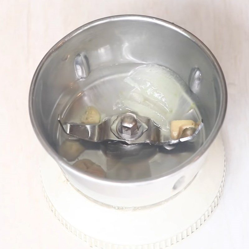 Step 2 Blend and filter the aloe vera juice Aloe Vera Juice