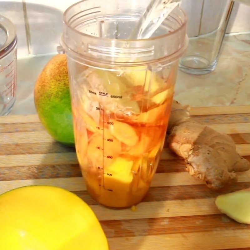 Step 2 Blend Mango with Carrot and Ginger for Mango Carrot Juice