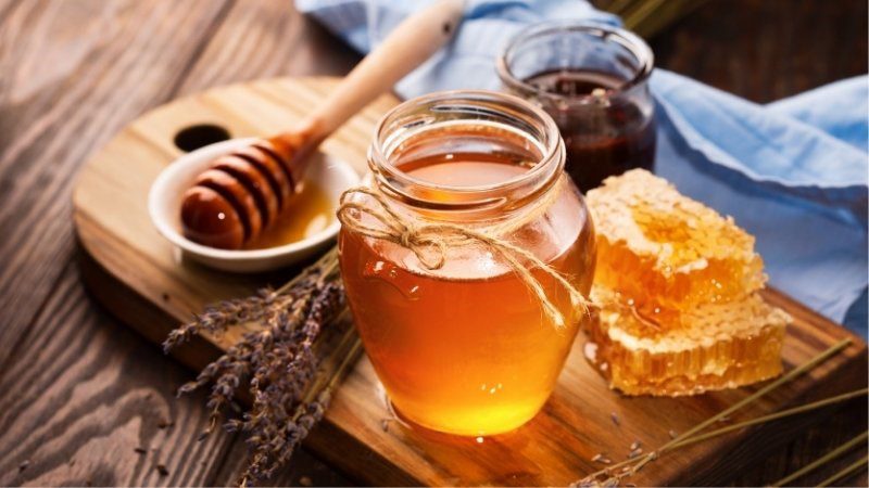 Ingredients for honey jelly