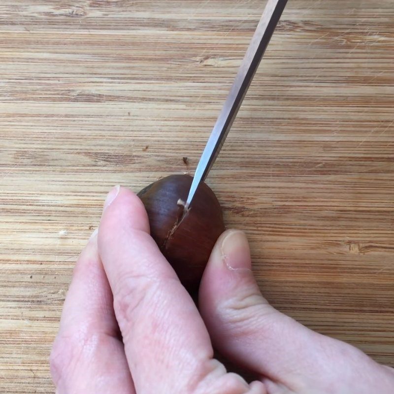 Step 1 Prepare the chestnuts for Chestnut Milk Tea