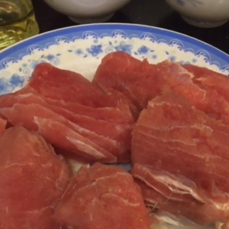 Step 1 Prepare tuna for Tuna Floss