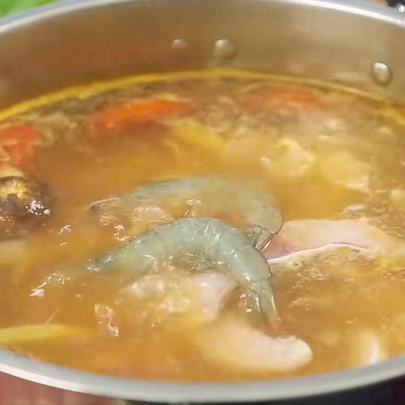 Step 3 Cooking Hot Pot Seafood Mixed Hot Pot