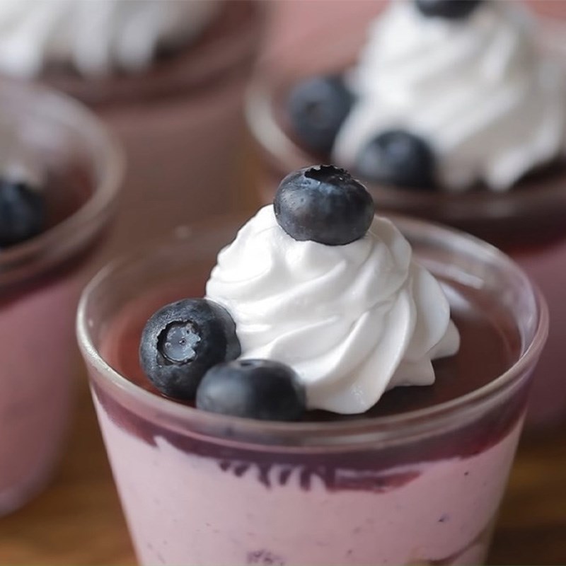 Step 7 Final product Blueberry yogurt mousse cake