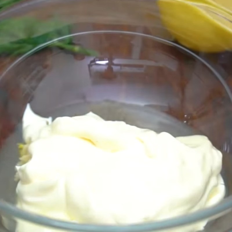 Step 2 Make the salad dressing for shrimp celery with mayonnaise