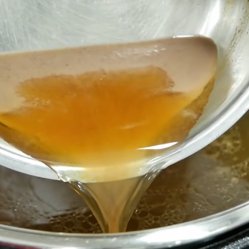 Step 5 Cook the broth for Beef Noodle Soup using a pressure cooker