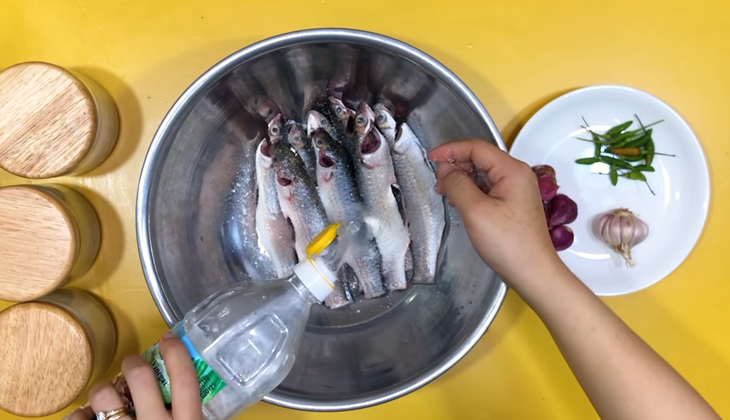 Step 1 Prepare and Marinate the Barramundi Turmeric Braised Barramundi