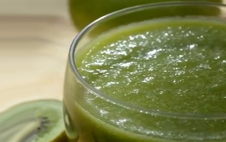 Step 2 Making juice Kiwi-Apple juice