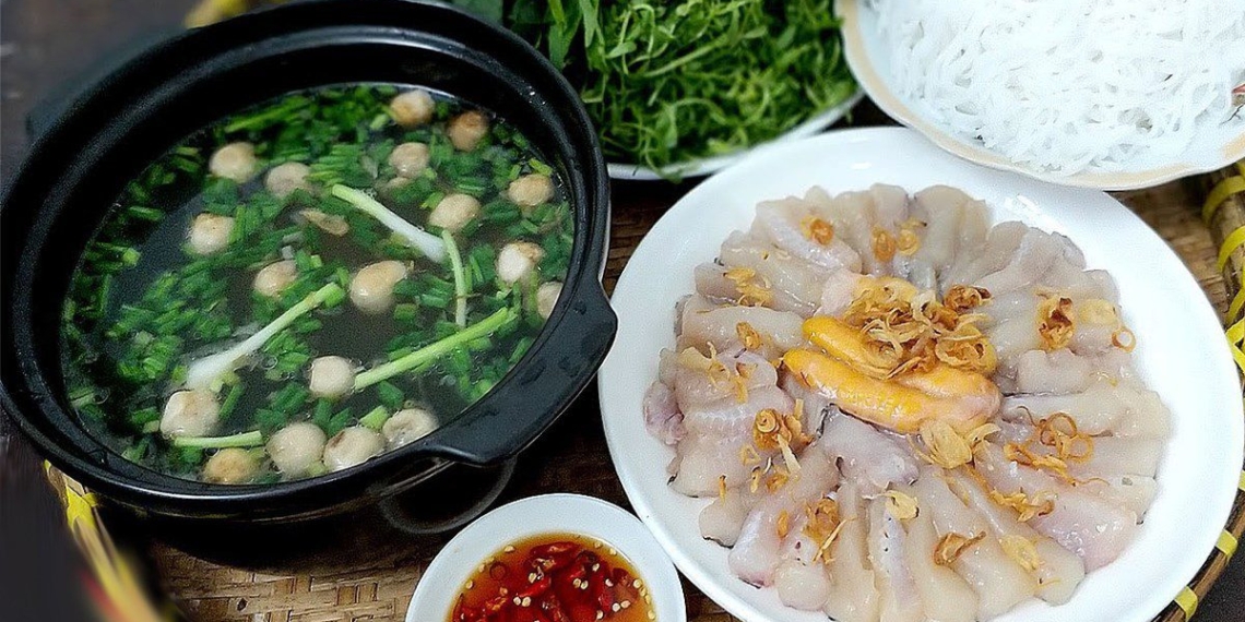 2 ways to cook catfish soup with mushrooms and delicious sour tomatoes 05286