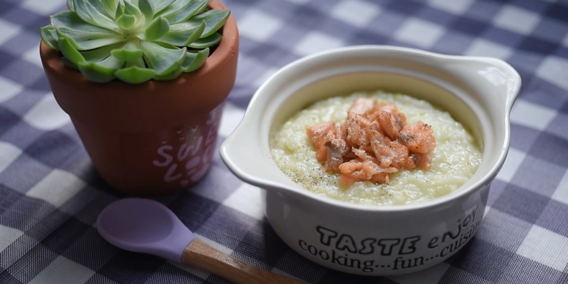 2 ways to cook salmon porridge with corn and peanut for baby snack 08546
