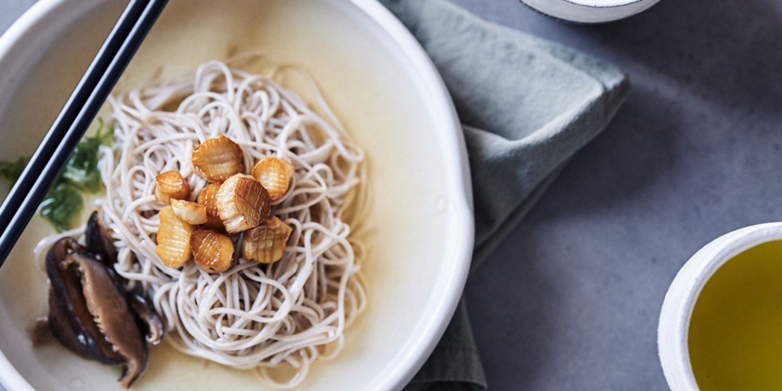 2 ways to make soba noodles with duck and chicken thighs tender delicious very appetizing 04164