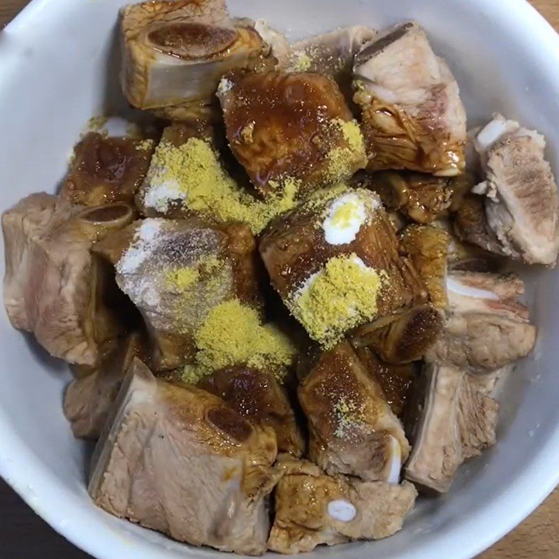 Step 2 Marinate the ribs Ginger braised ribs