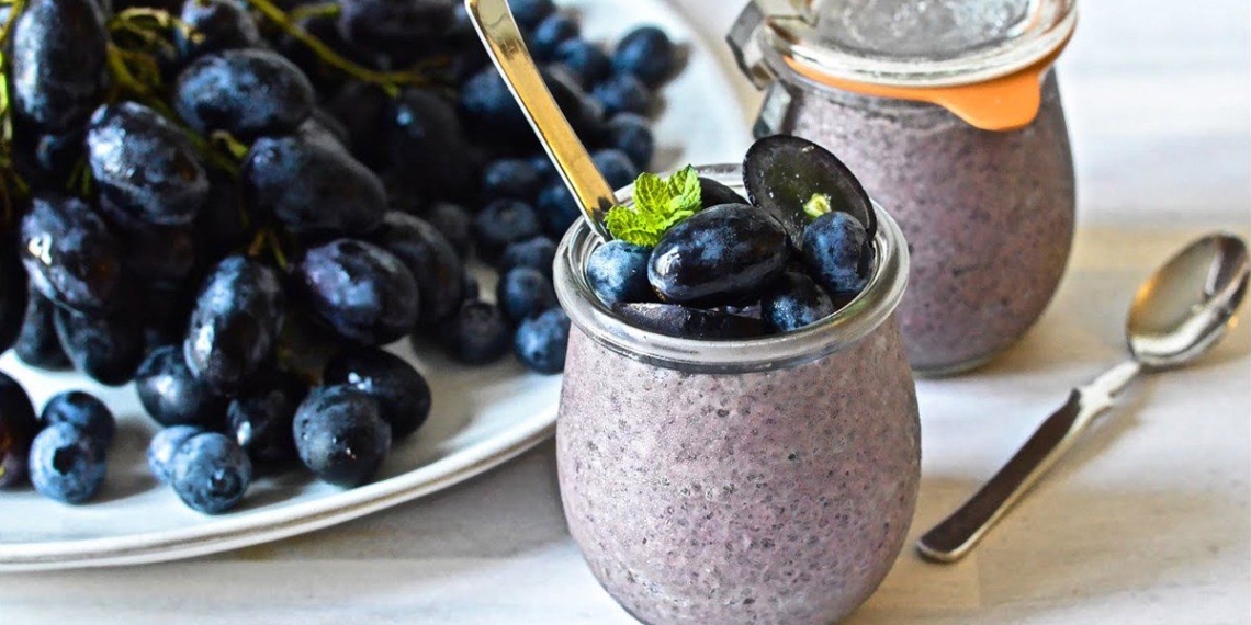 3 ways to make smoothies with black and red grapes for a sweet taste everyone 11188